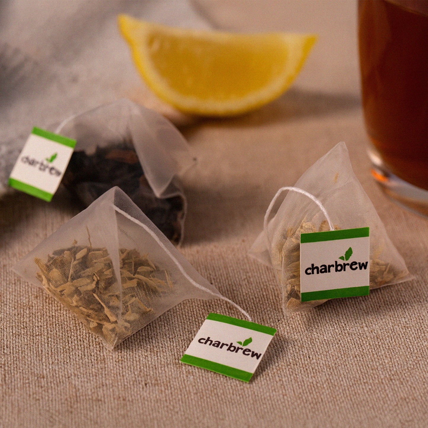 English Breakfast Tea Bags Mason Jar - 16 Biodegradable Pyramid Bags