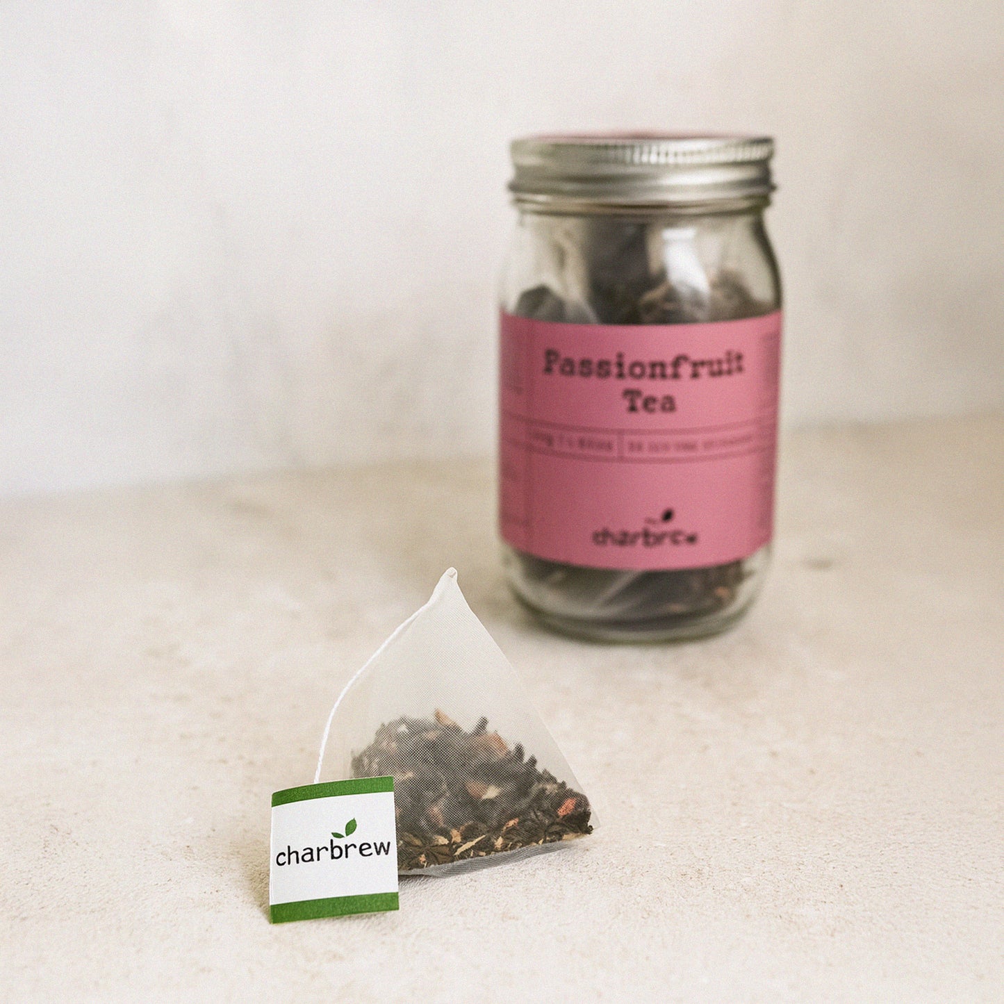 Passionfruit Tea Bags Mason Jar - 16 Biodegradable Pyramid Bags